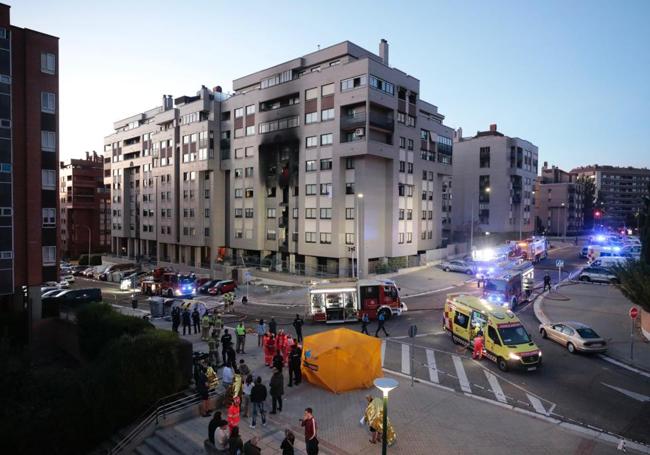 Explosión de gas en el número 23 de la calle Juan de Valladolid.