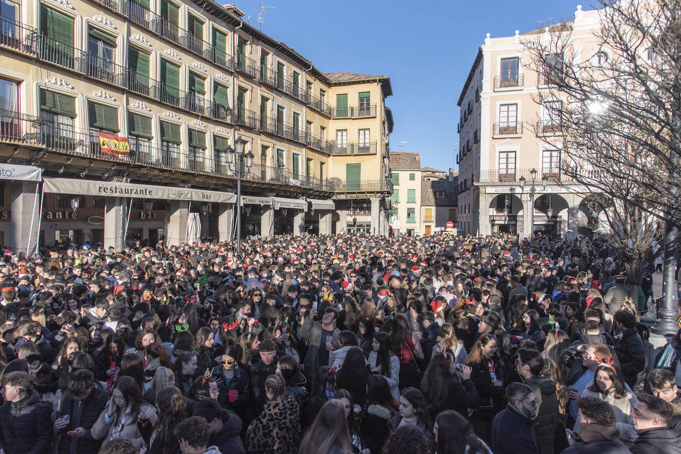 Tardebuena multitudinaria y sin incidencias (2 de 2)