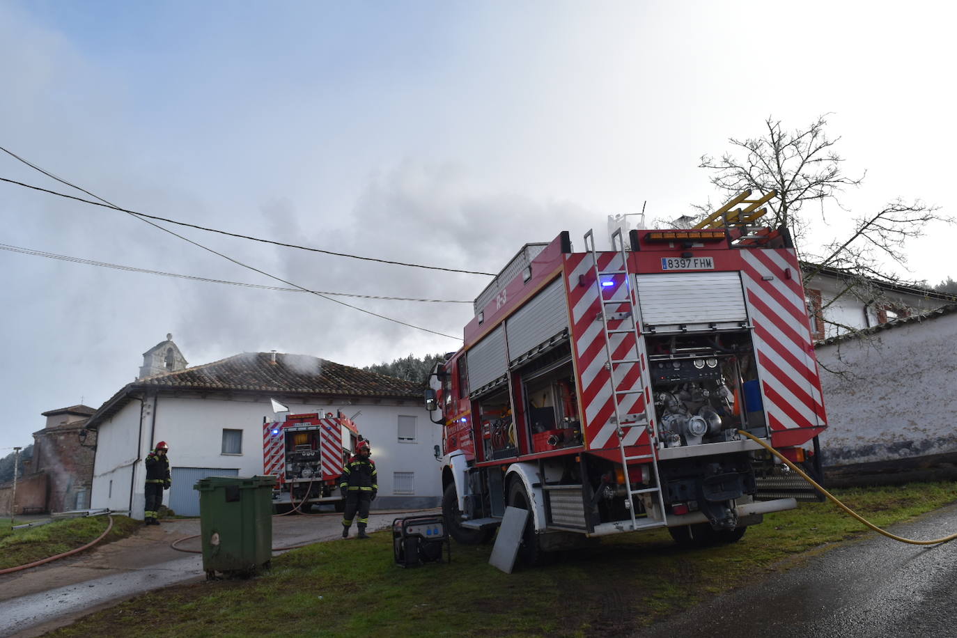 Incendio en una casa en Nogales de Pisuerga