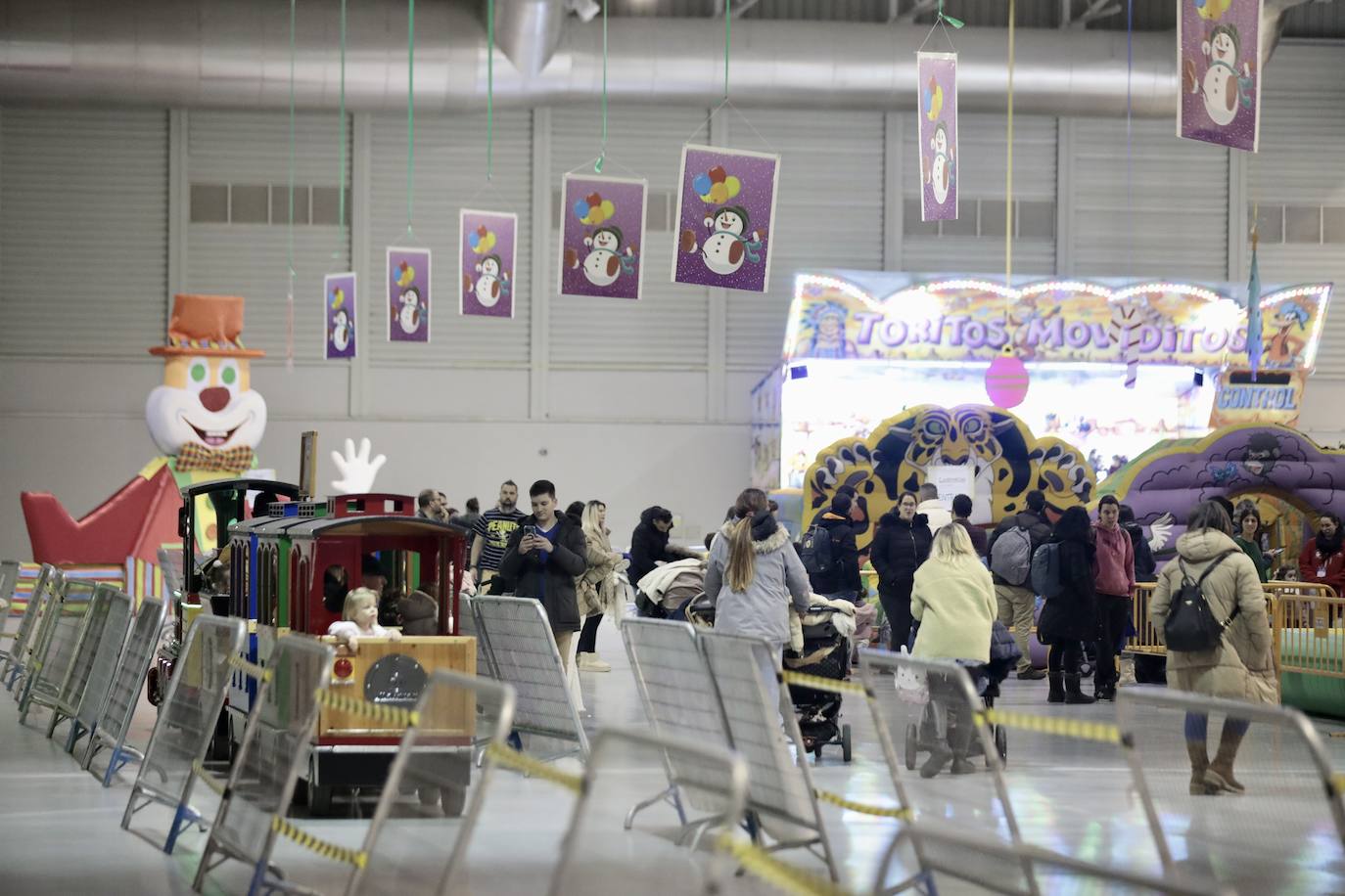 El ambiente de la Feria Navival, en imágenes