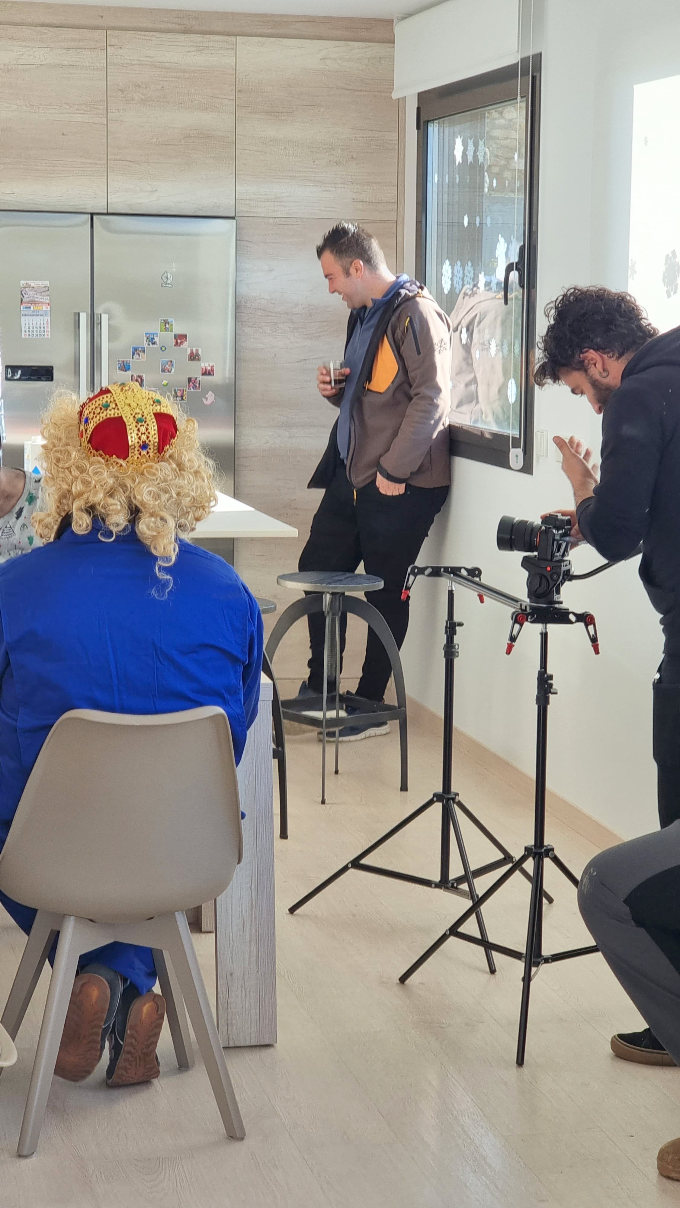 Herrera de Valdecañas arregla el trineo de Papá Noel