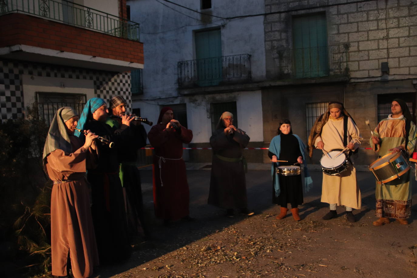 El belén viviente de Zarzuela del Pinar, en imágenes