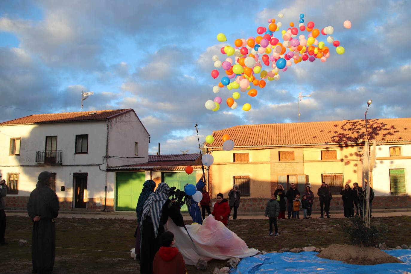 El belén viviente de Zarzuela del Pinar, en imágenes