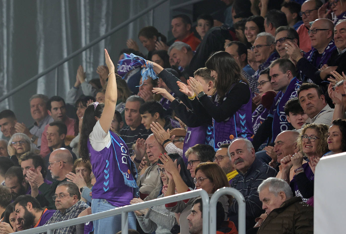 Búscate en el Pabellón en el Zunder Palencia-Bilbao Basket