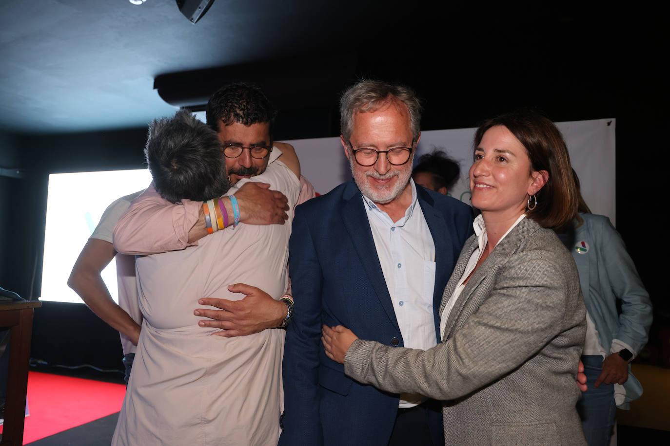 Elecciones 28M. Alberto Bustos, Manuel Saravia y María Sánchez, en la noche electoral, después de conocer los malos resultados de su formación Valladolid toma la palabra. Alberto y María anunciaron esa misma noche que renunciarían a su acta de concejal.