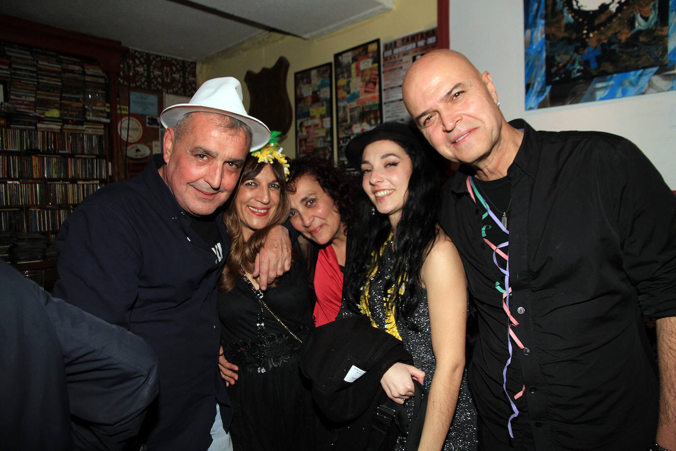 Fotos: La tranquilidad y la fiesta reinan en la Nochevieja segoviana 1 de 2)