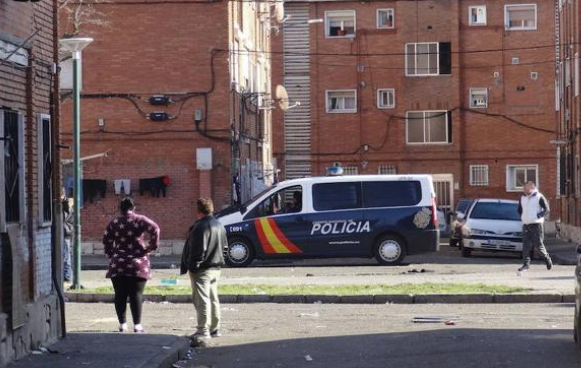 En libertad los detenidos por los disparos al aire en Nochevieja en el barrio de Las Viudas