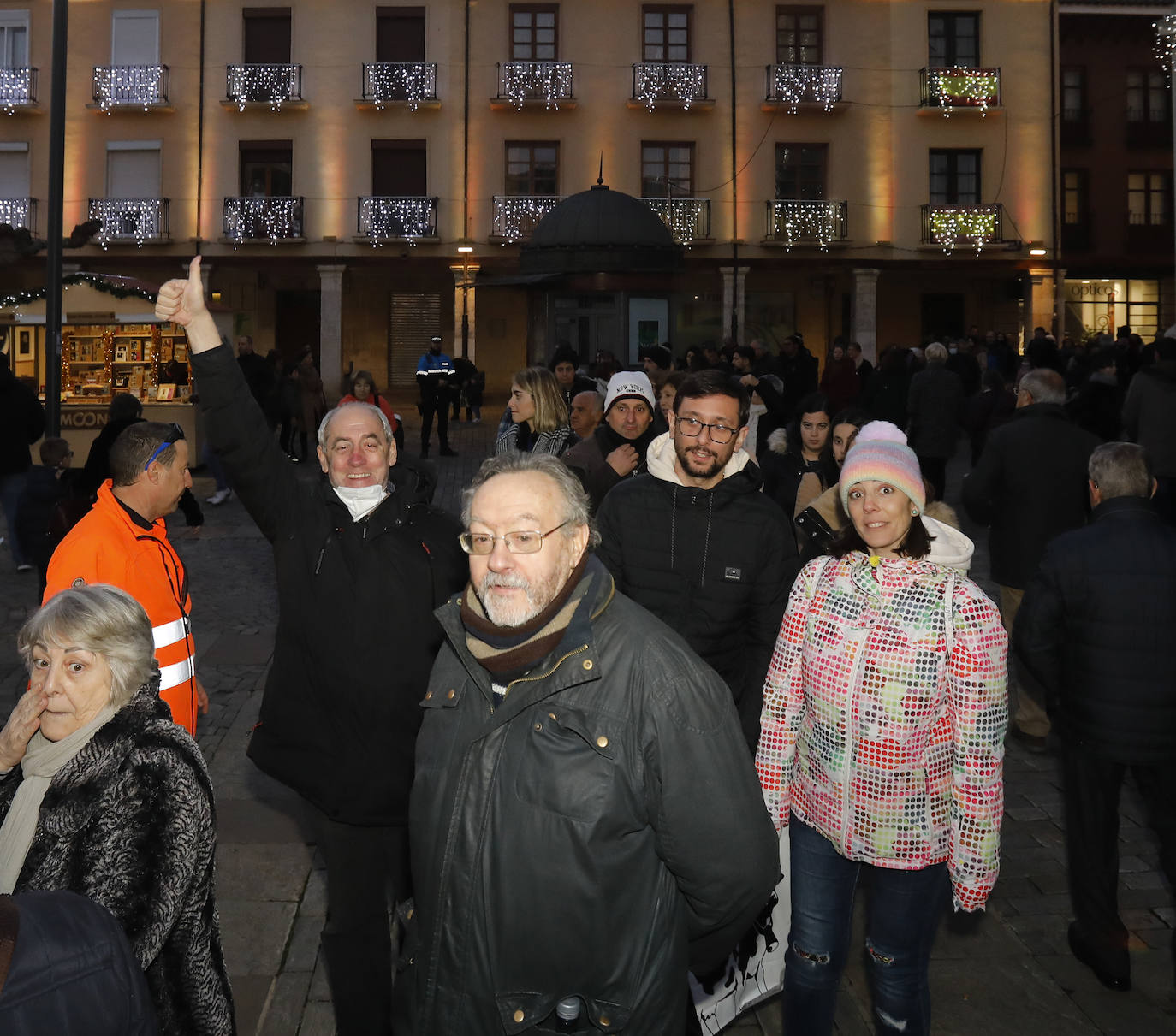 Se repartieron 7.500 raciones del dulce navideño en 75 minutos