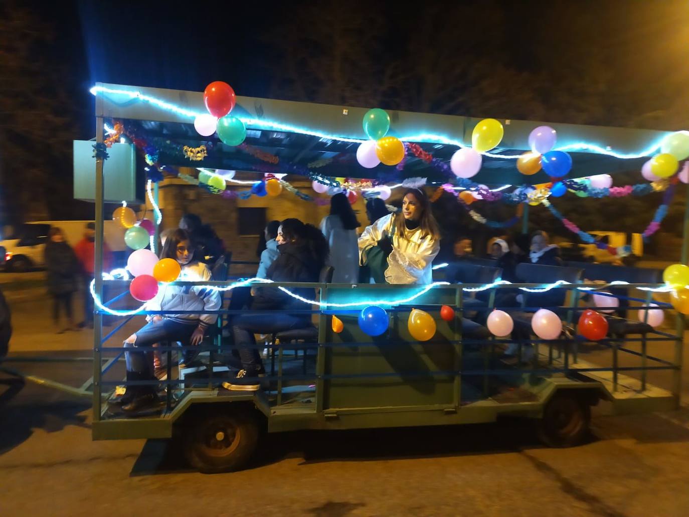 Fotos: Los Reyes Magos recorren la provincia de Segovia