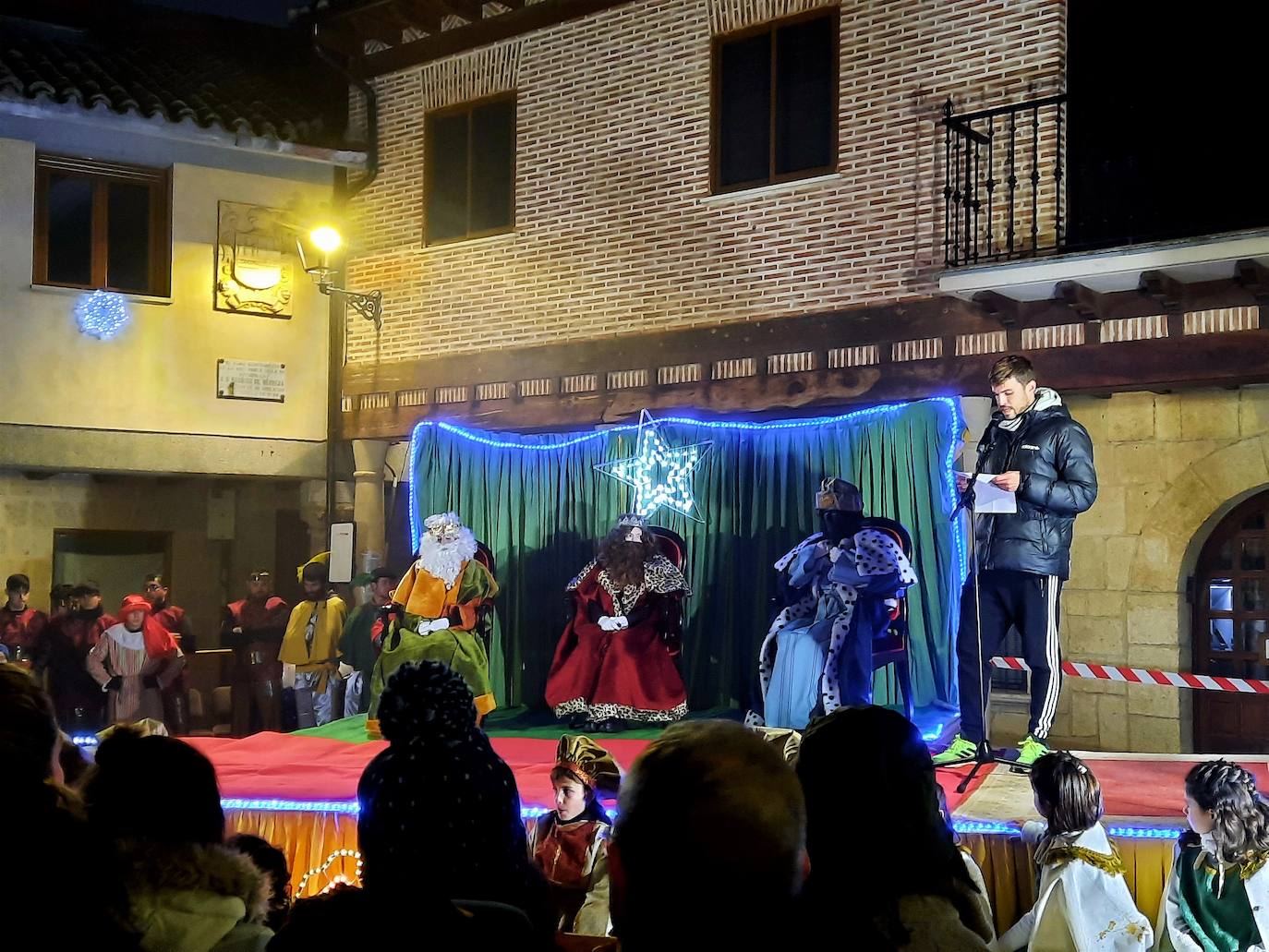 Fotos: Los Reyes Magos llenan de ilusión la provincia de Palencia