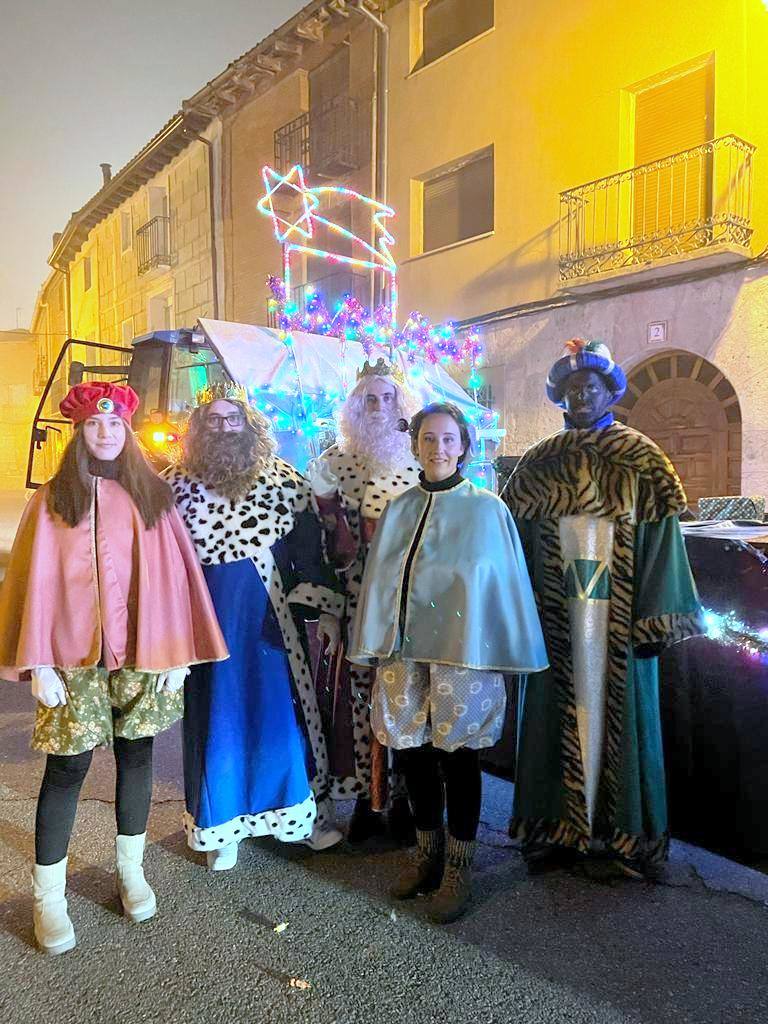 Fotos: Los Reyes Magos llenan de ilusión la provincia de Palencia