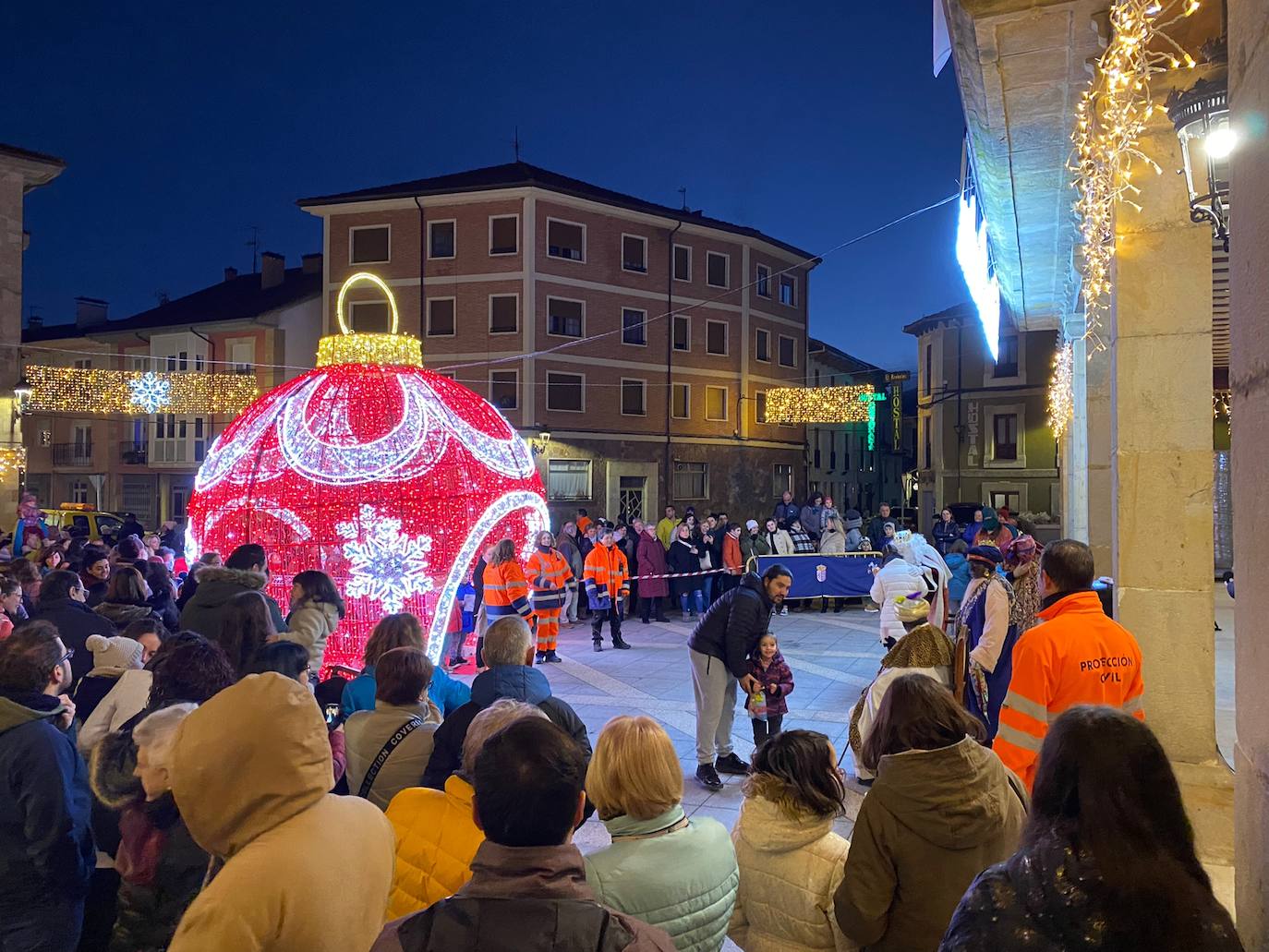 Fotos: Los Reyes Magos llenan de ilusión la provincia de Palencia