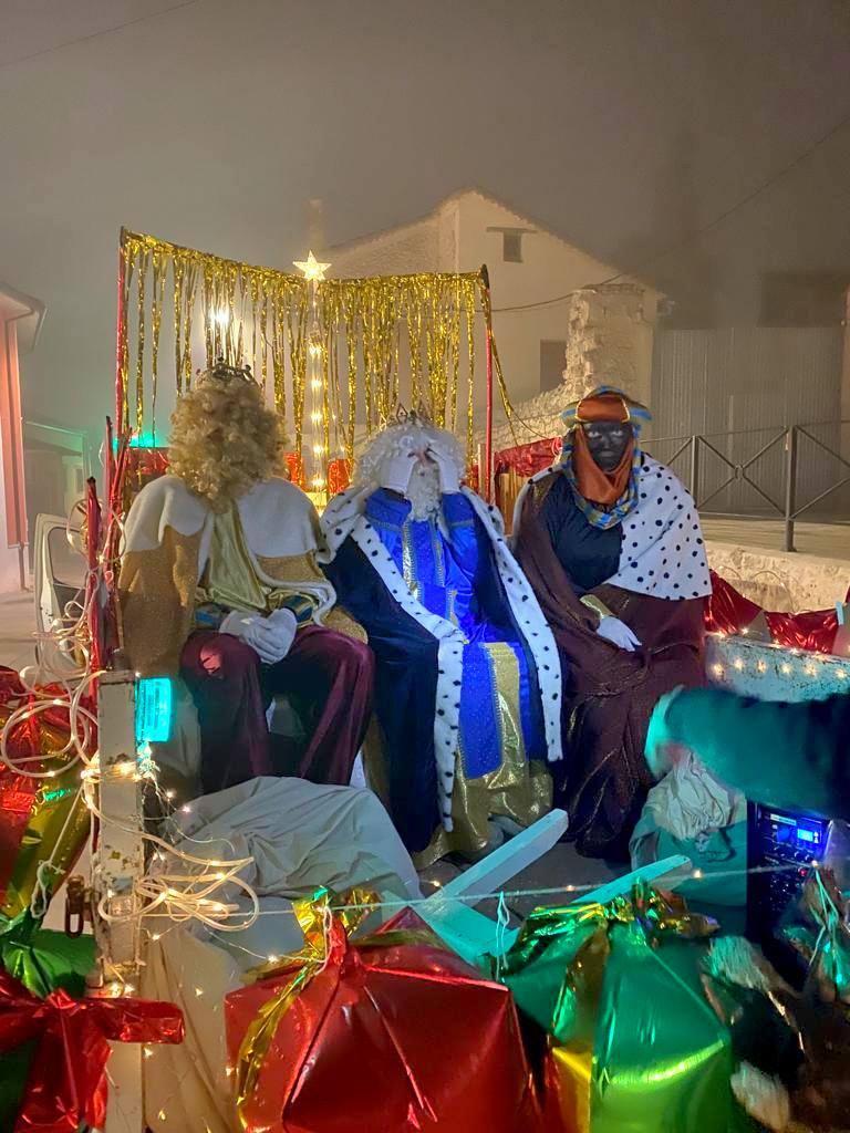 Fotos: Los Reyes Magos llenan de ilusión la provincia de Palencia