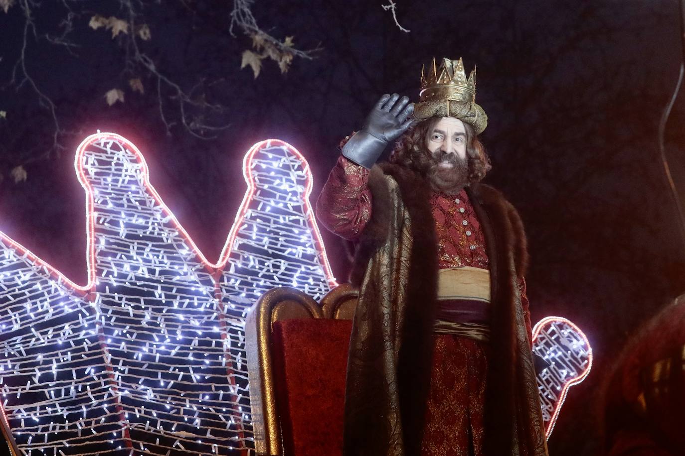 Fotos: La cabalgata de los Reyes Magos de Valladolid, en imágenes (2/2)