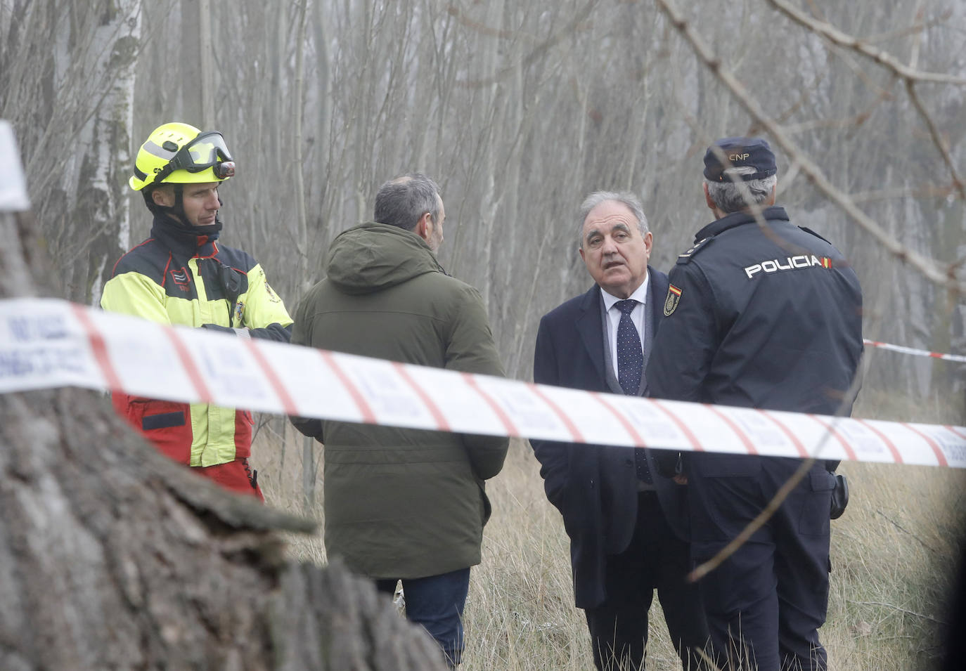 Fotos: Rescate de un conductor en el río Carrión