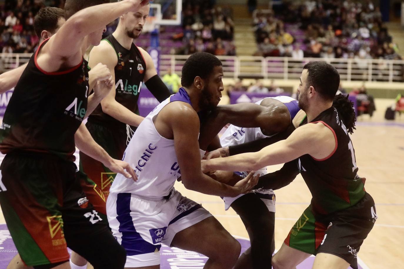 Fotos: El partido del Pucela Basket, en imágenes