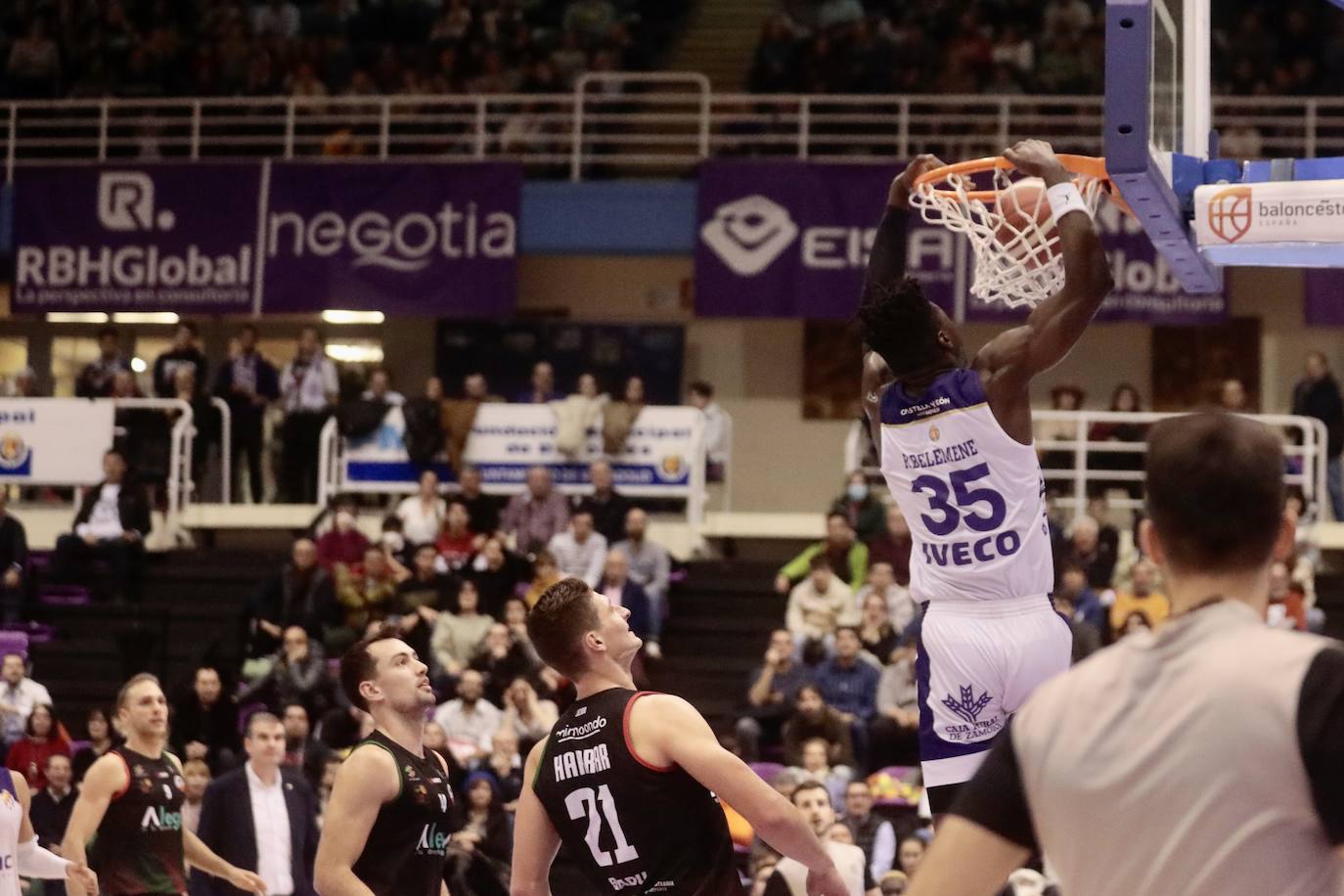 Fotos: El partido del Pucela Basket, en imágenes