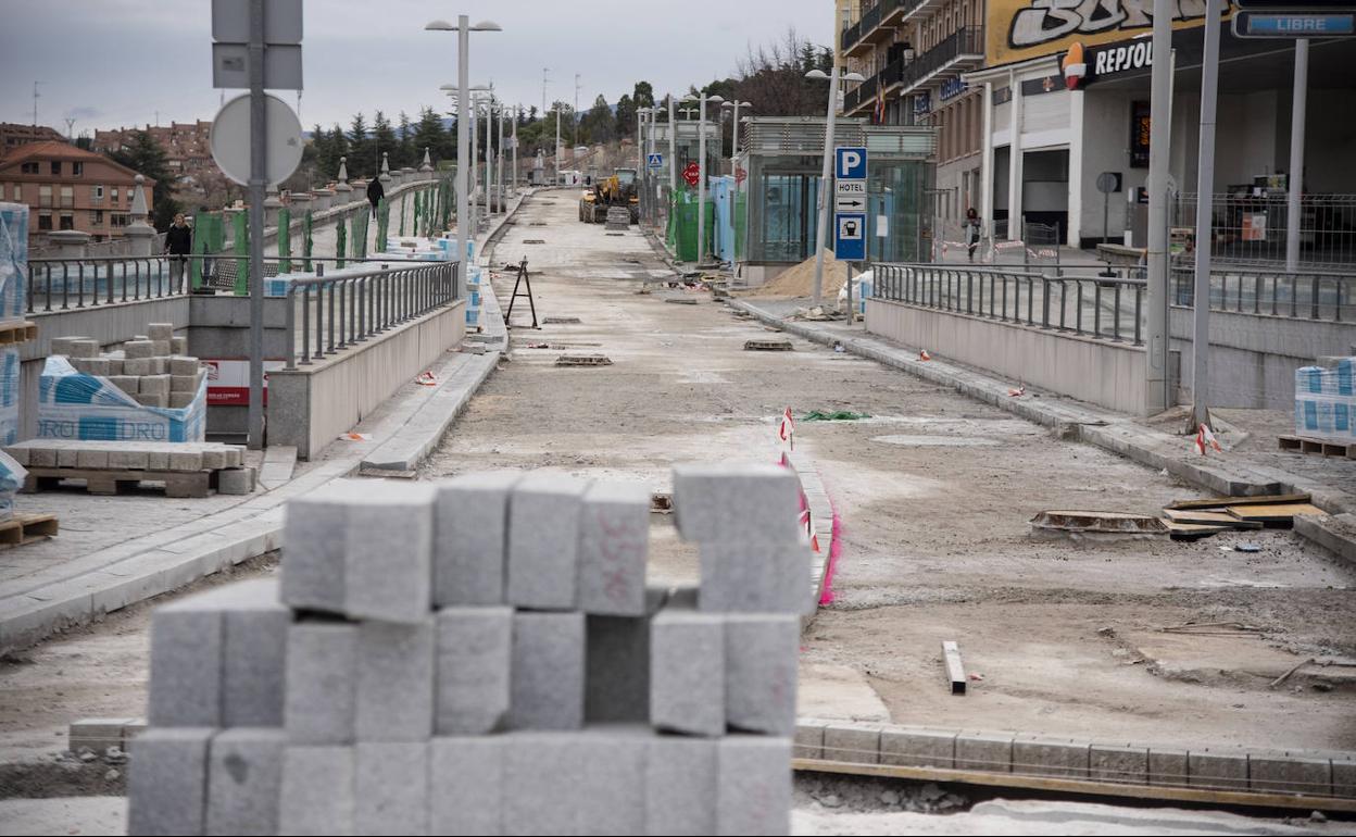 Estado actual de las obras del tramo inferior de la avenida Padre Claret.