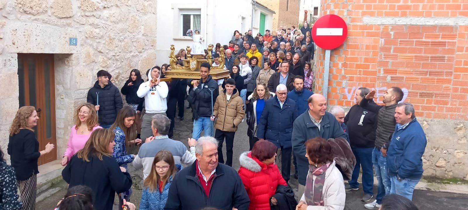 Los vecinos celebraron con todos los honores la fiesta del Dulce Nombre de Jesús