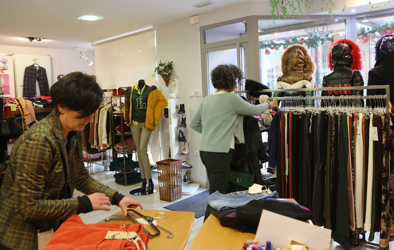 Fotos: El comercio abre el año con unas rebajas sin la esencia de las de antes