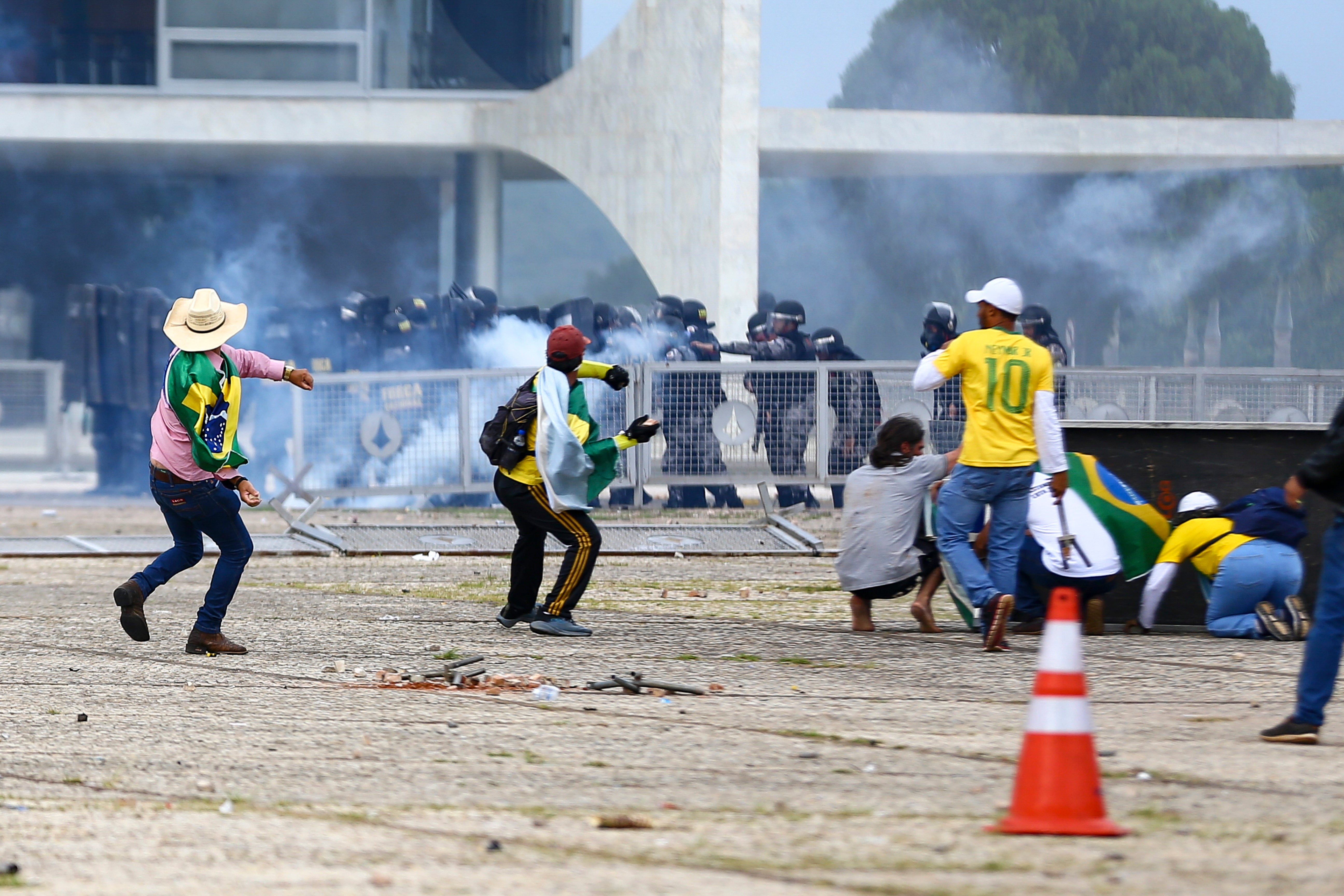 Fotos: Las imágenes del asalto bolsonarista en Brasil