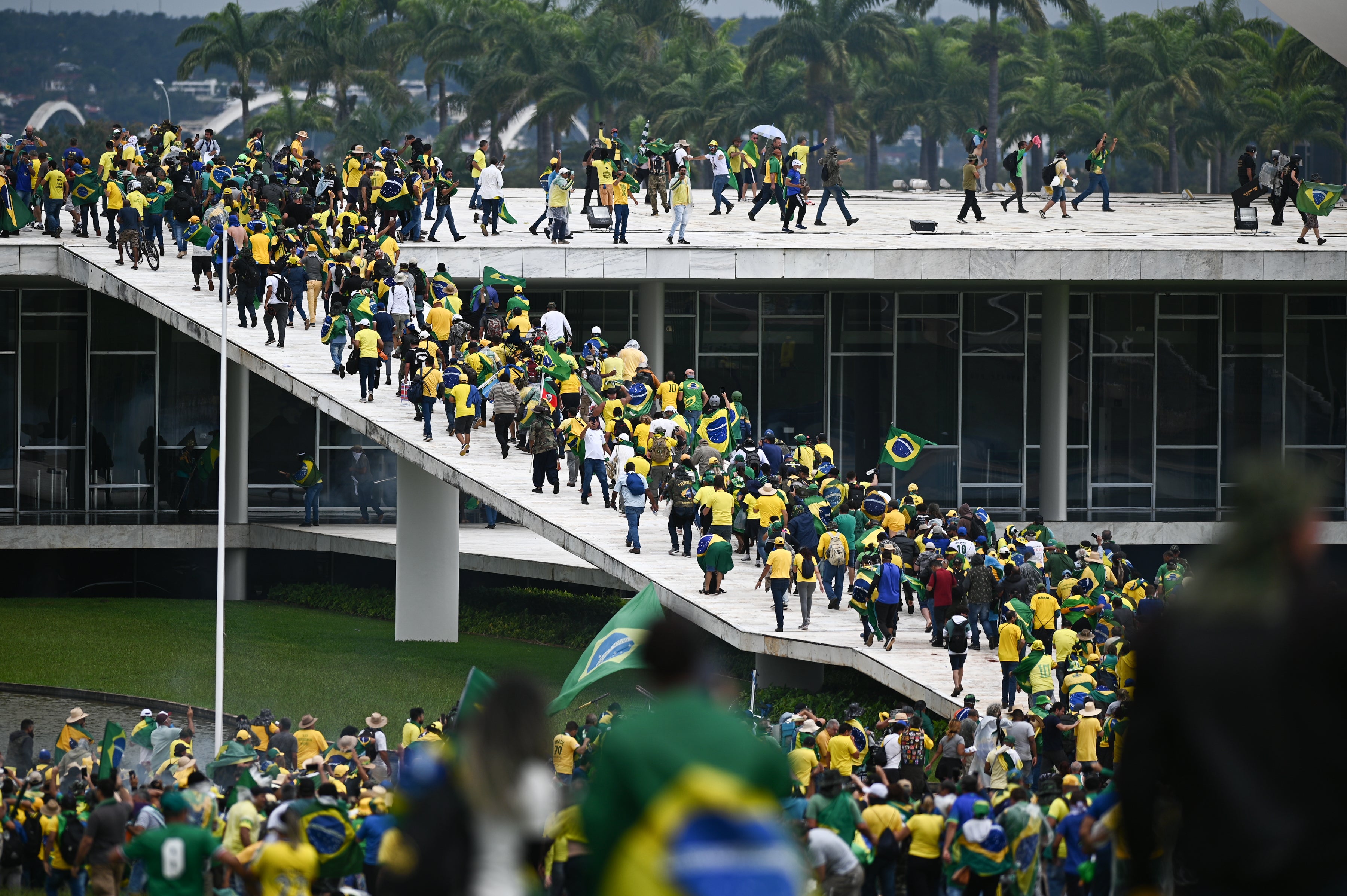 Fotos: Las imágenes del asalto bolsonarista en Brasil