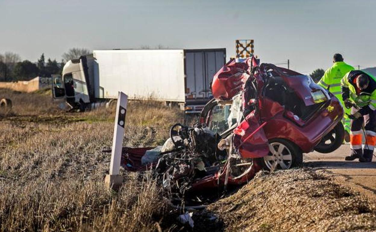 Accidente mortal en la N-120 en San Medel.