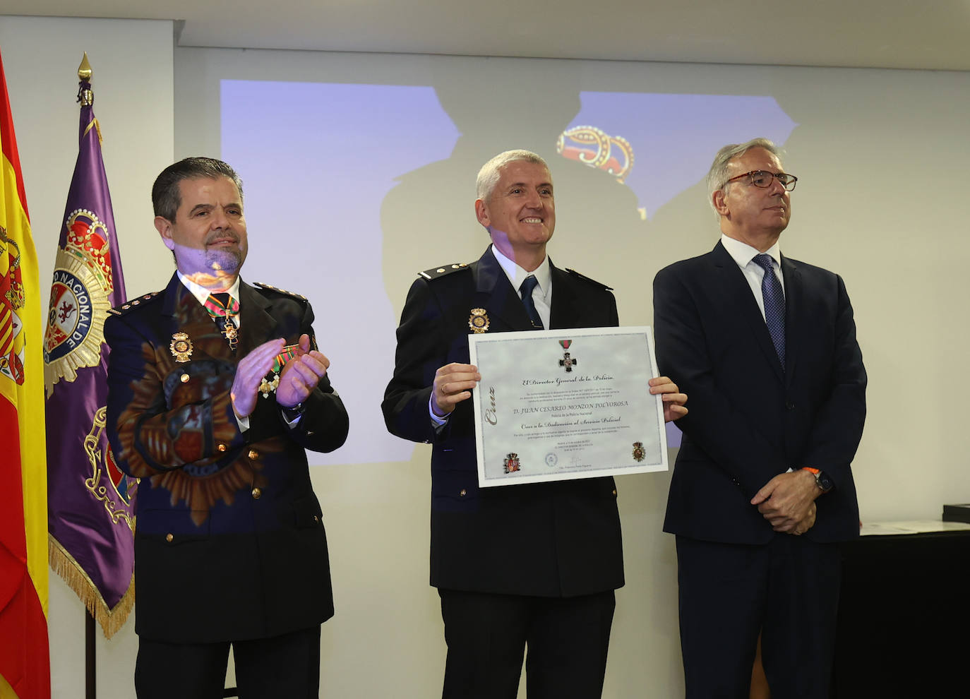 Acto para celebrar los 199 años de historia de la Policía Nacional de Palencia, este viernes.