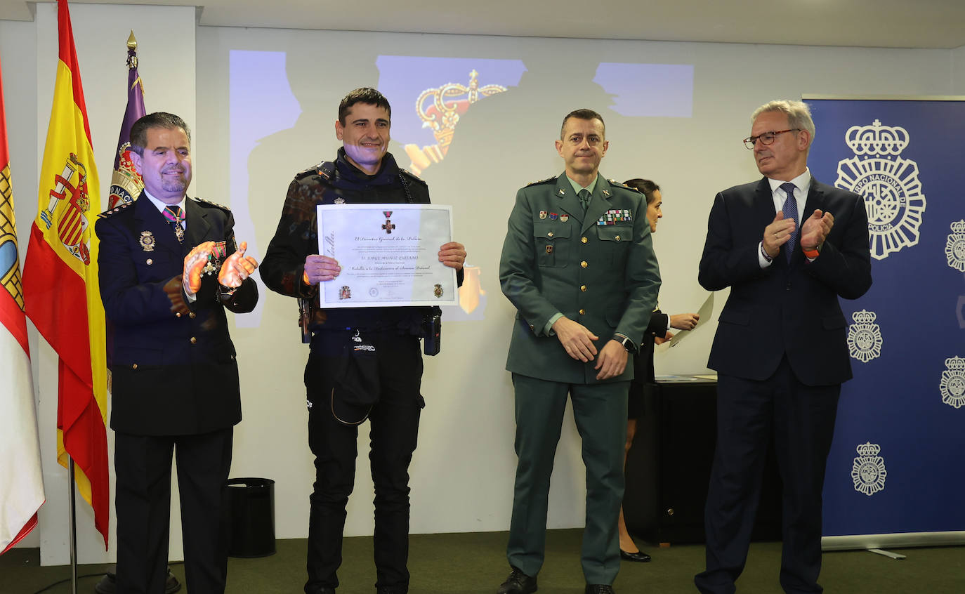 Acto para celebrar los 199 años de historia de la Policía Nacional de Palencia, este viernes.