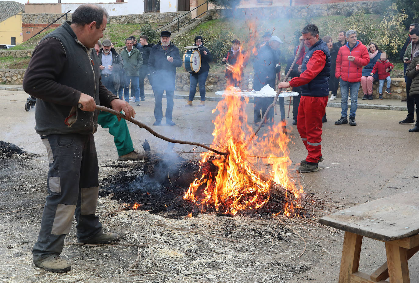 Fotos: Fuentes de Nava vive la fiesta de San Antón