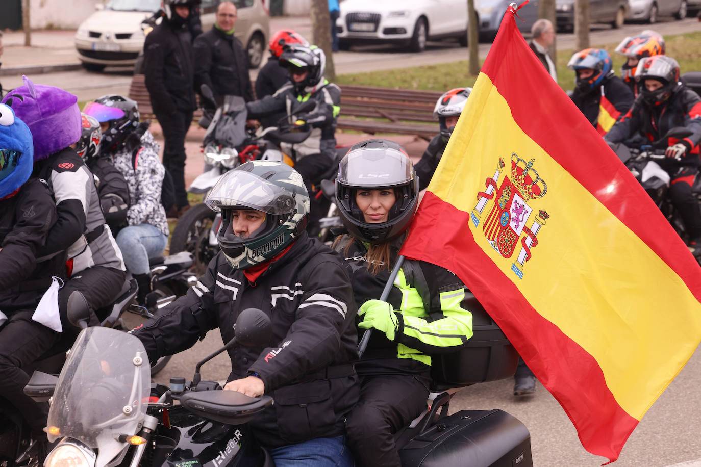 Fotos: Desfile de banderas en la edición 2023 de Pingüinos