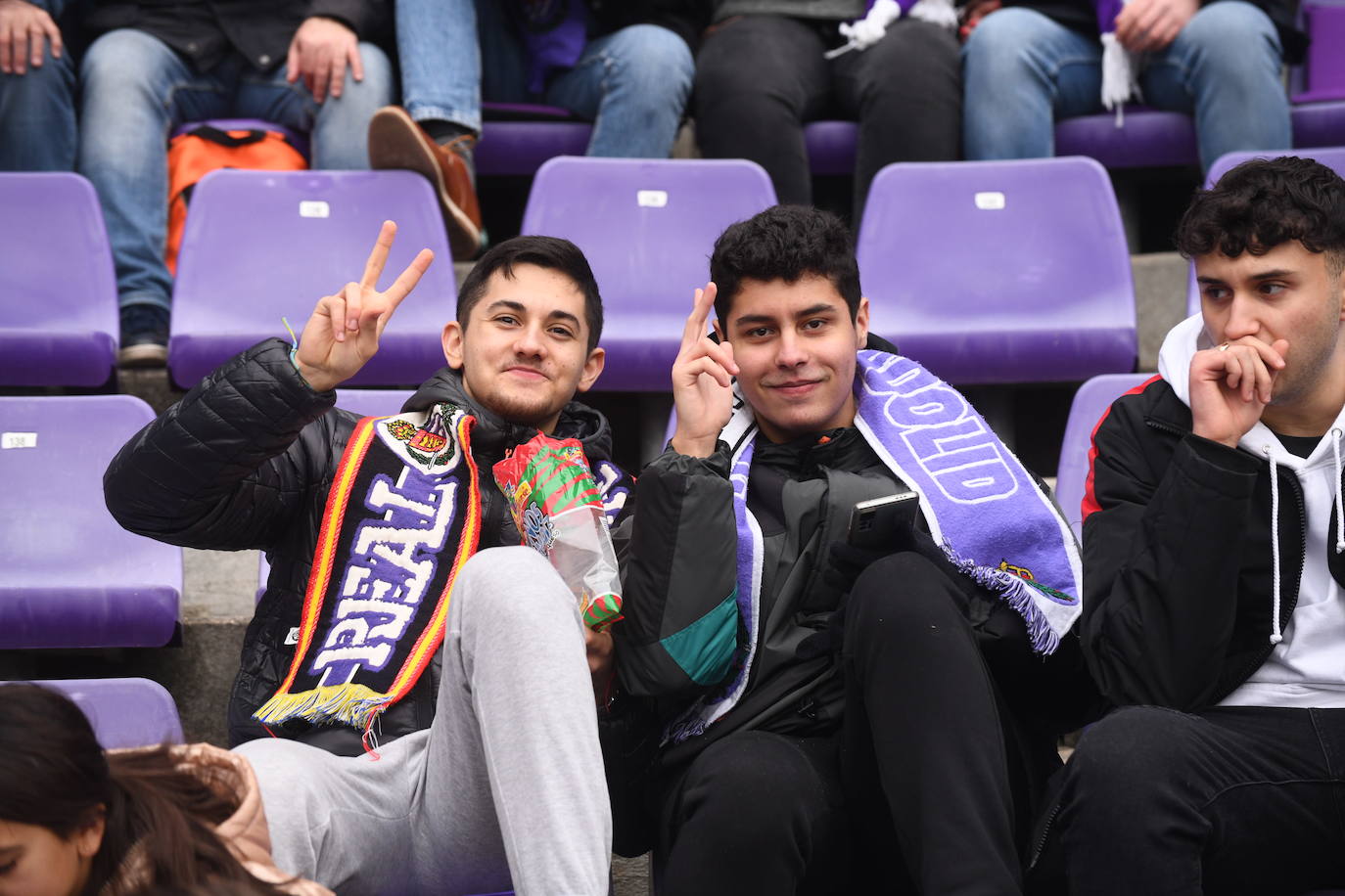 Fotos: Búscate en la grada del Real Valladolid-Rayo Vallecano (3/4)
