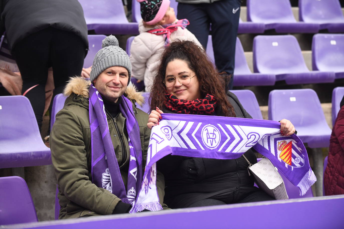 Fotos: Búscate en la grada del Real Valladolid-Rayo Vallecano (4/4)