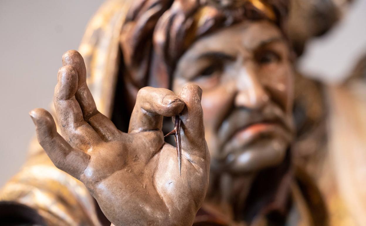 Una de las figuras del Santo Entierro, de Juan de Juni, en el Museo de Escultura. 