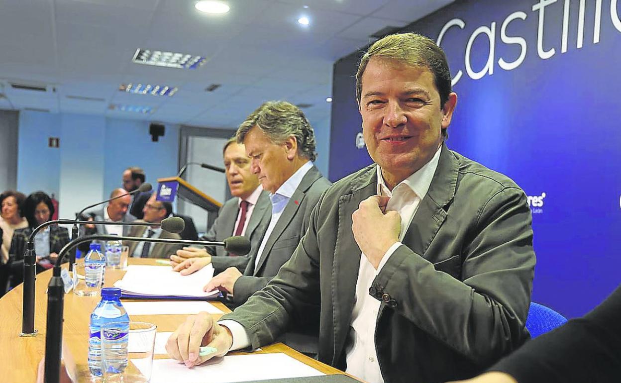 Fernández Mañueco preside el Comité Ejecutivo del PP de Castilla y León, el pasado diciembre. 
