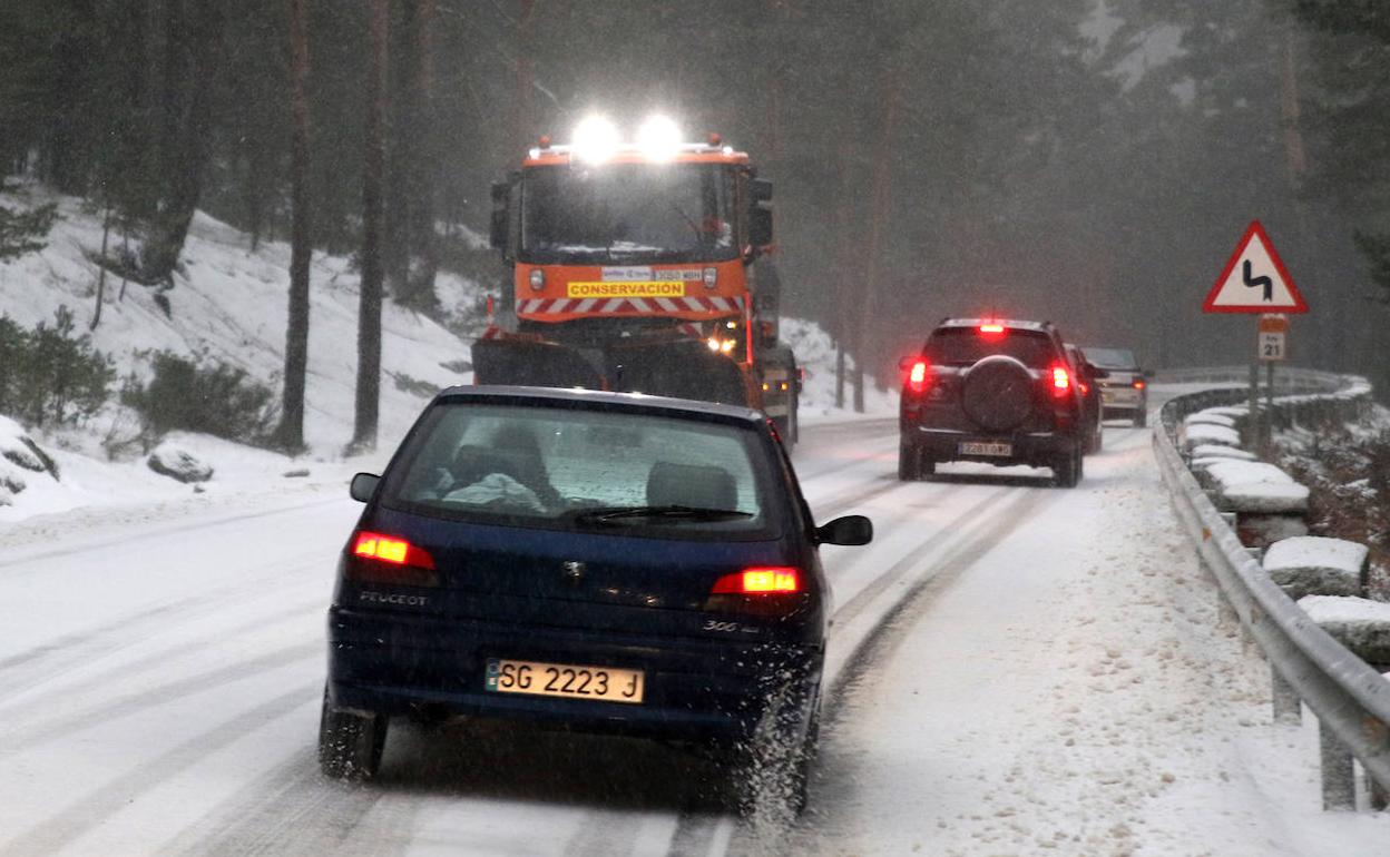 Nieve en Navacerrada, este martes 