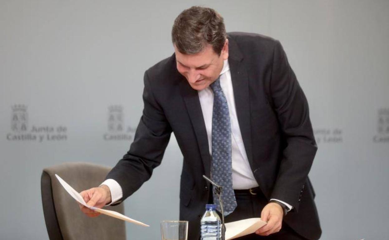 Castilla y León: El Gobierno considera una «rectificación oficial» la respuesta de la Junta por el protocolo antiaborto
