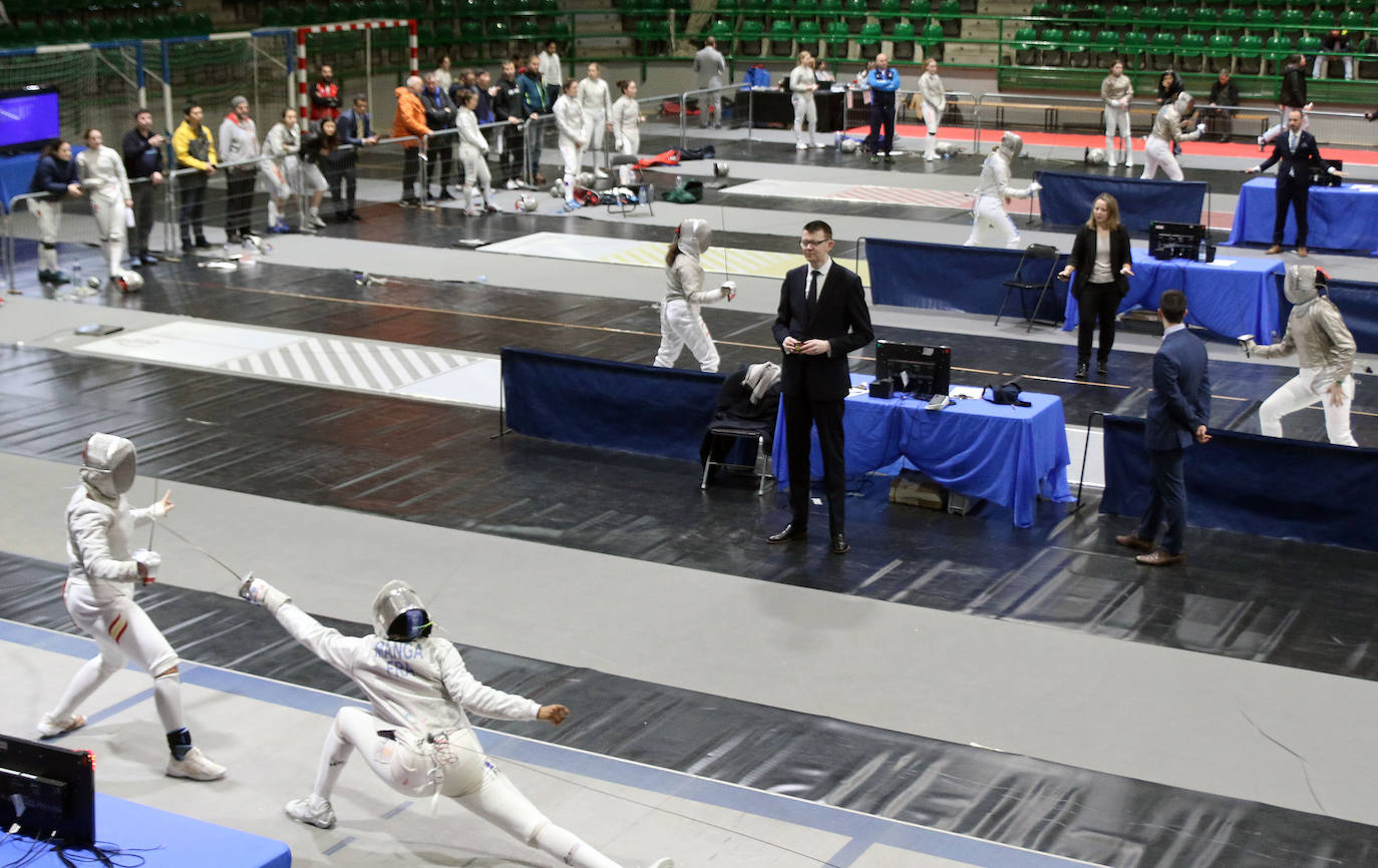 Copa del mundo de sable femenino en Segovia. 