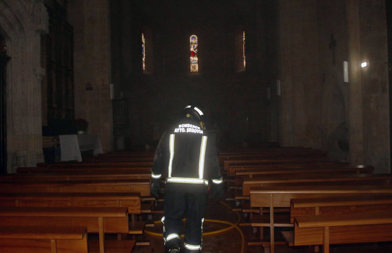 Incendio en la iglesia de la Trinidad. 