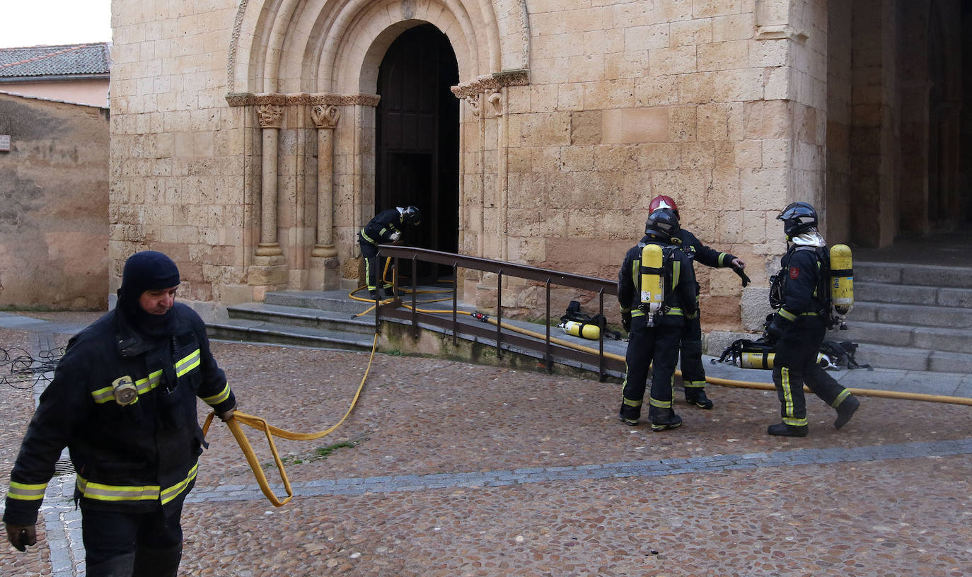 Incendio en la iglesia de la Trinidad. 