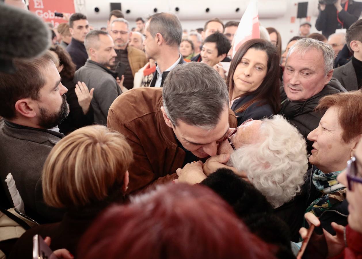 Fotos: Acto político del PSOE en Valladolid con la presencia de Pedro Sánchez