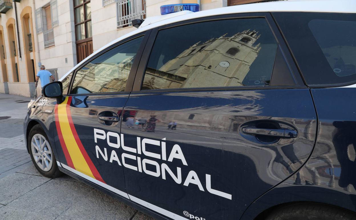 Un coche de la Policía Nacional en una imagen de archivo. 