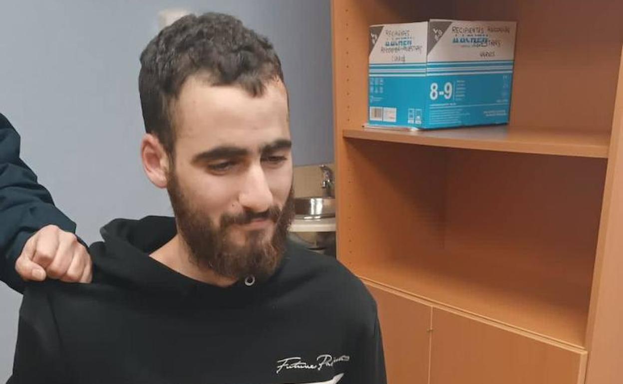 El juez prorroga la detención del asesino de Algeciras tras insistir en que se trata de «terrorismo»