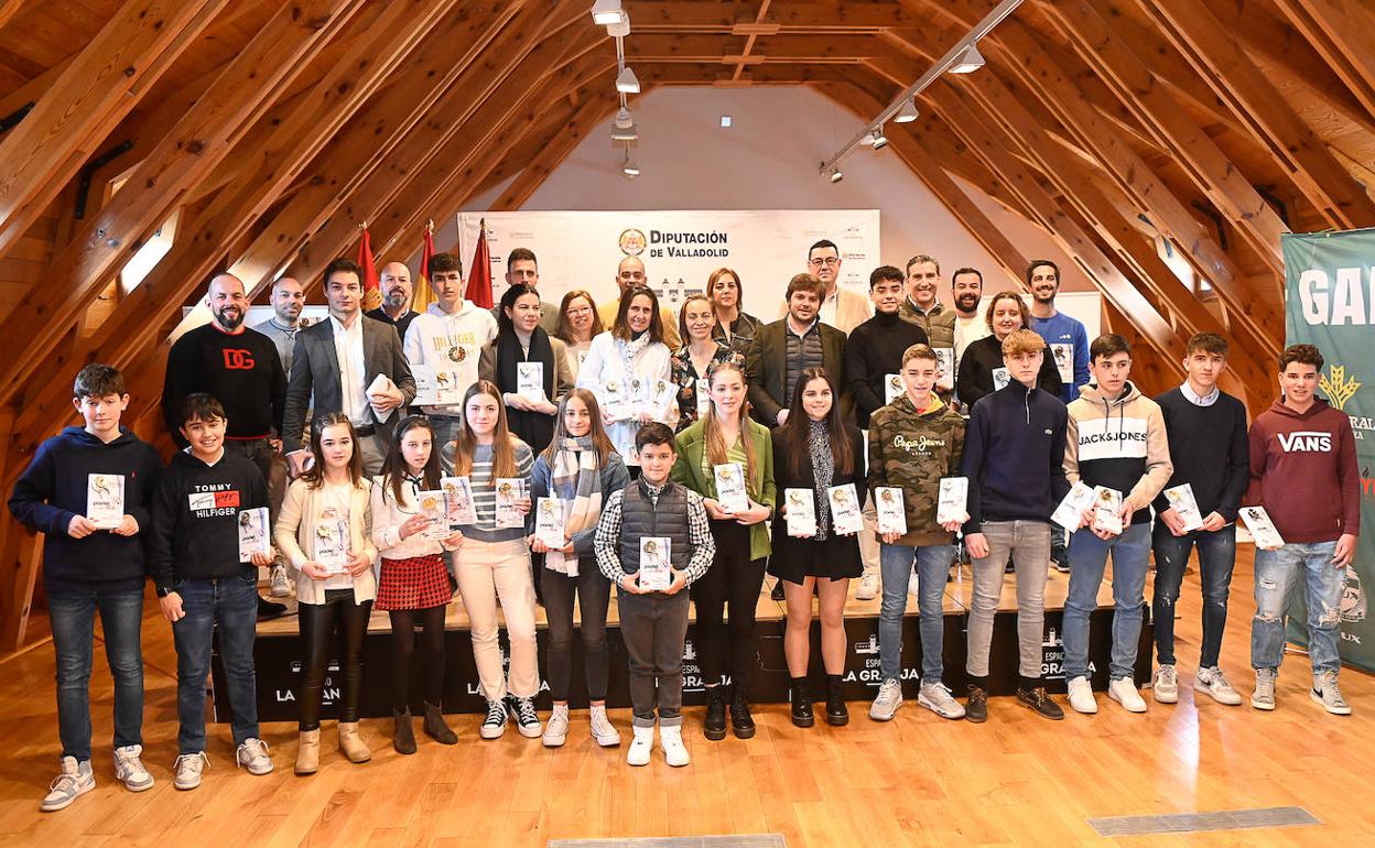 Los premiados de la gala de la Federación de Pádel de Castilla y León.