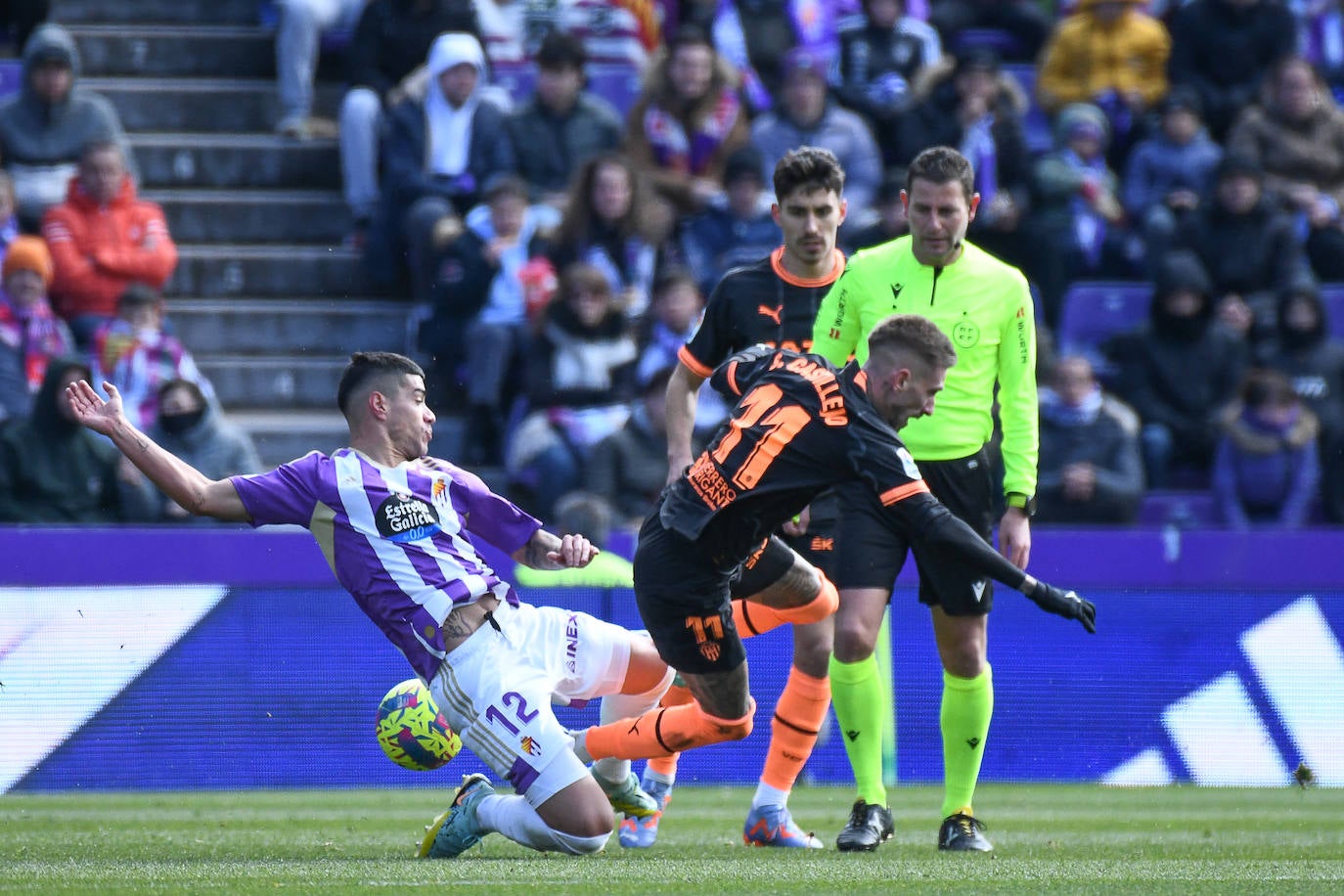 Fotos: El partido entre el Real Valladolid y el Valencia, en imágenes (1/2)