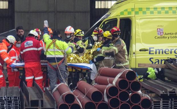 Herido muy grave un obrero al caer de diez metros de altura