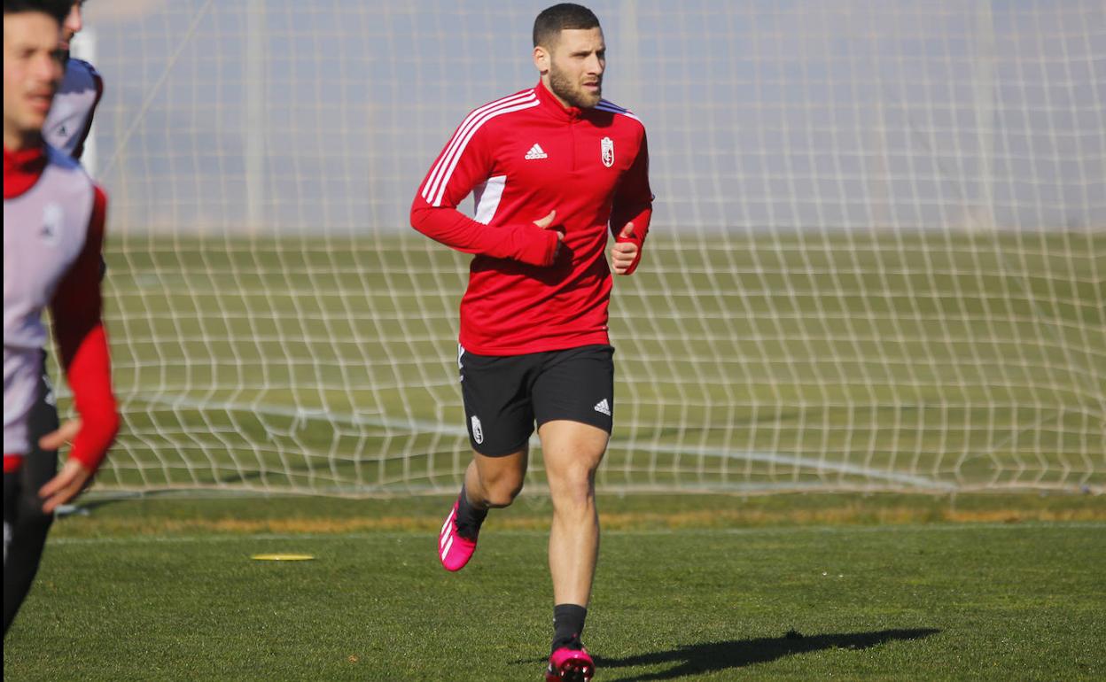 Weissman se ejercitó ya este miércoles con sus nuevos compañeros. 