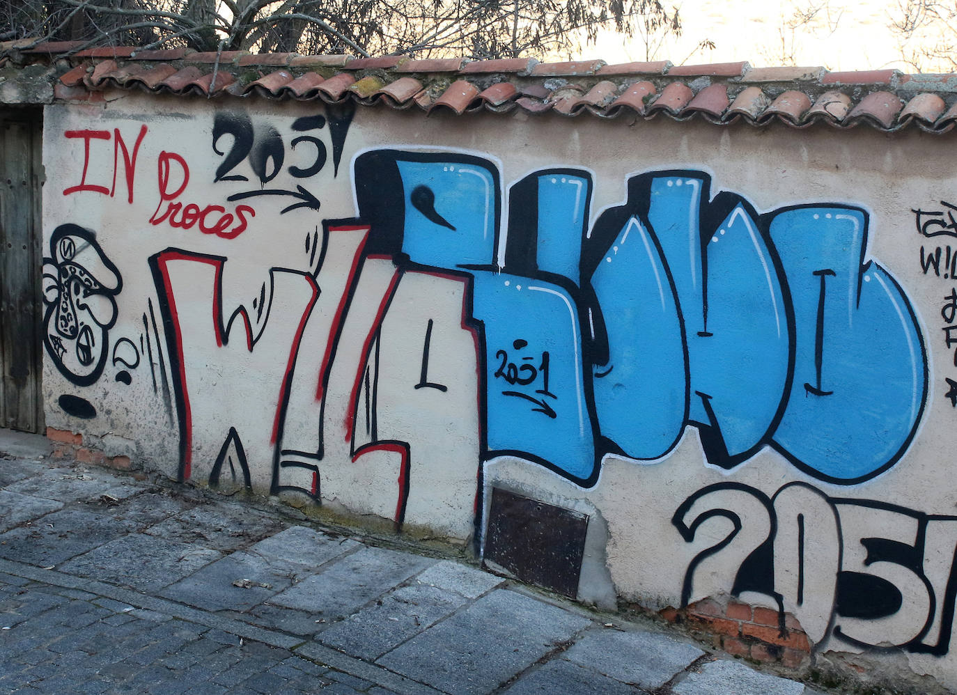 Pintadas por las calles de Segovia. 