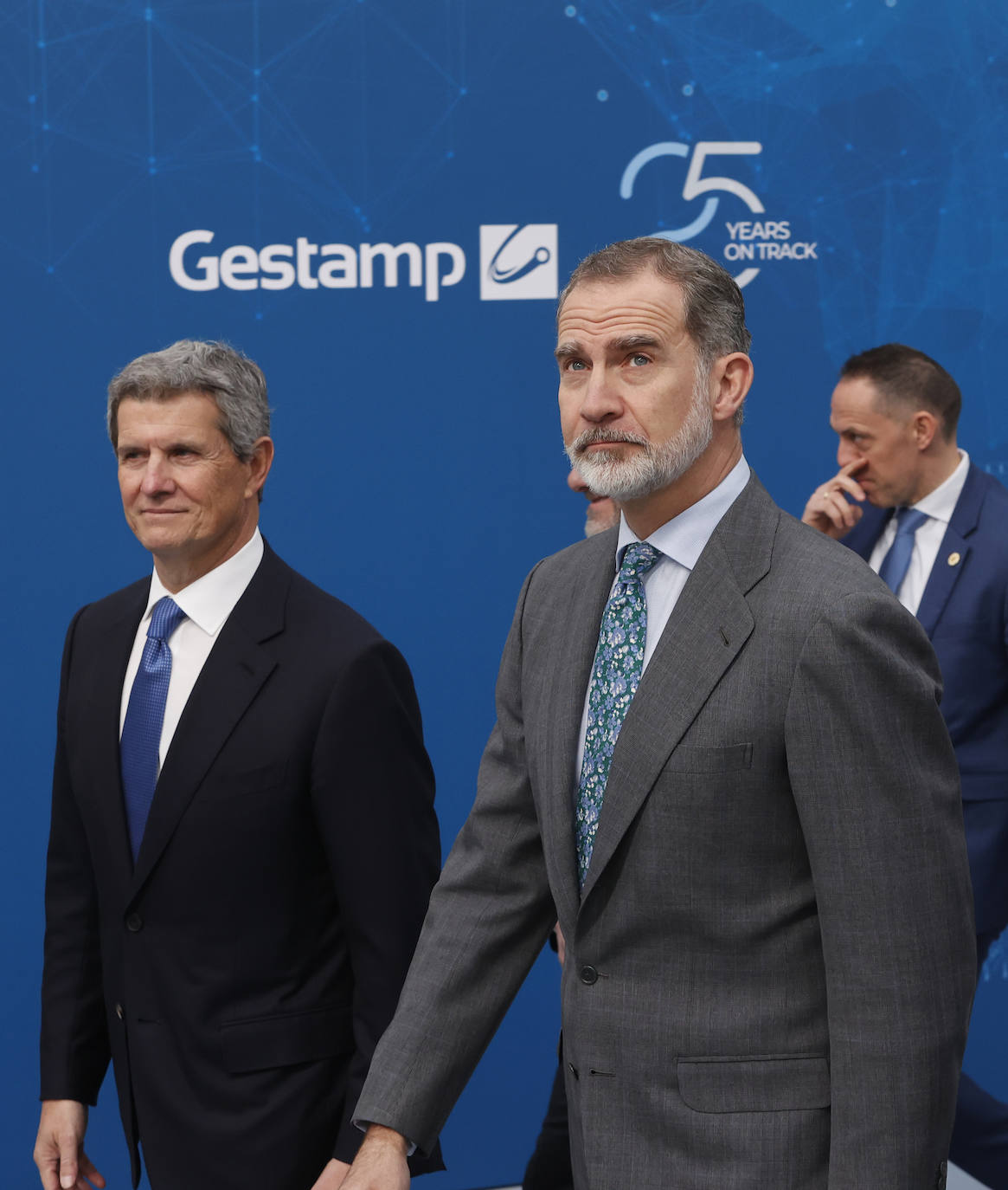 Fotos: El Rey Felipe VI conoce la innovadora planta de Gestamp en Palencia