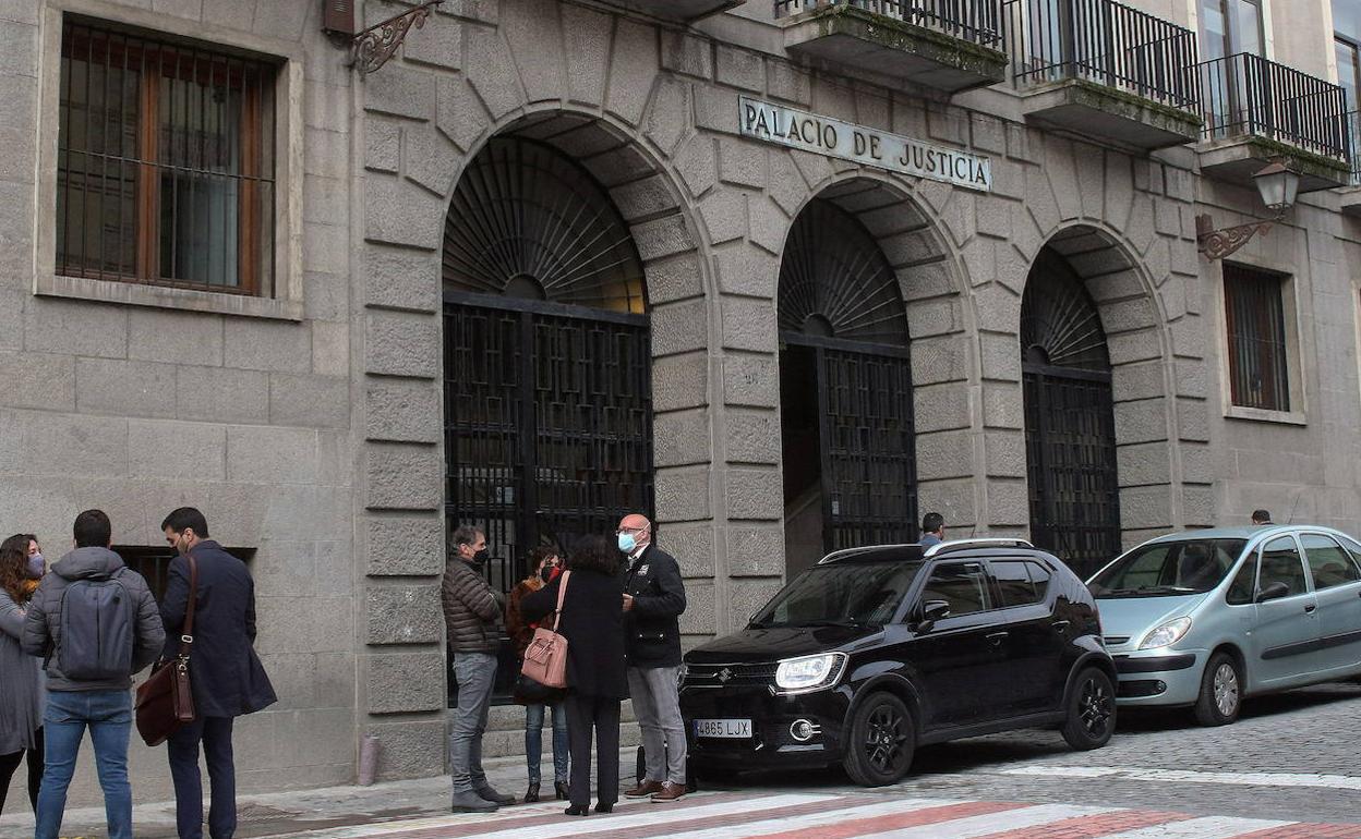 Palacio de Justicia de la calle San Agustín, sede de la Audiencia Provincial de Segovia. 